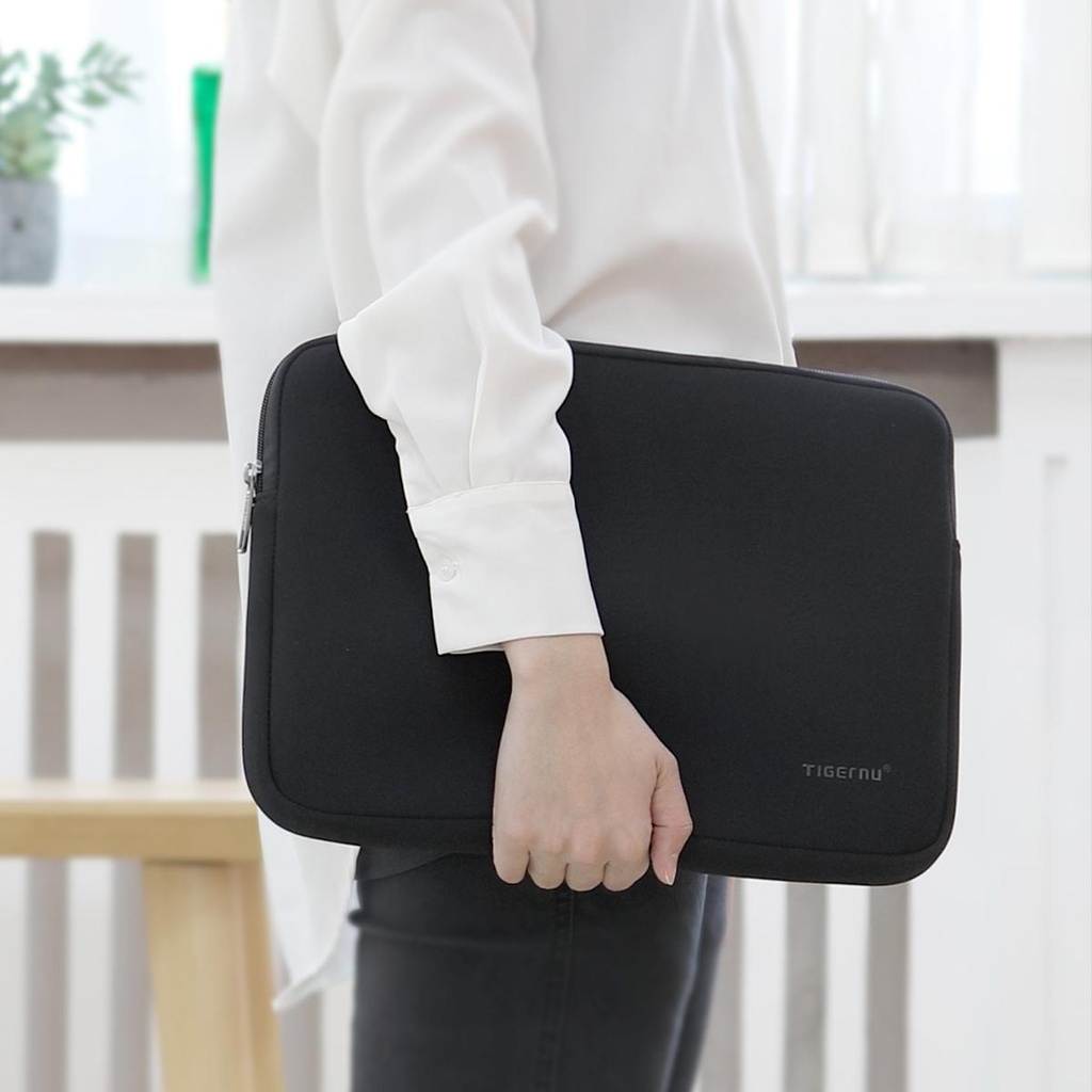 Tigernu Nautitech Neoprene Waterproof Material   15.6"